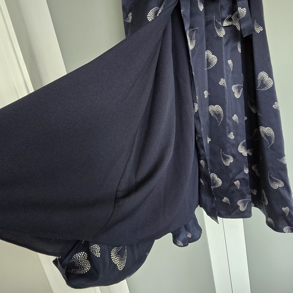 Joie Bethwyn Silk Heart-Print Wrap Dress - Picture 8 of 13